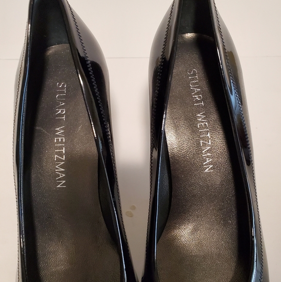 Stuart Weitzman - Picture 7 of 7